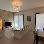Superb For 4 Sea View & Terrace Private Parking Apartament *