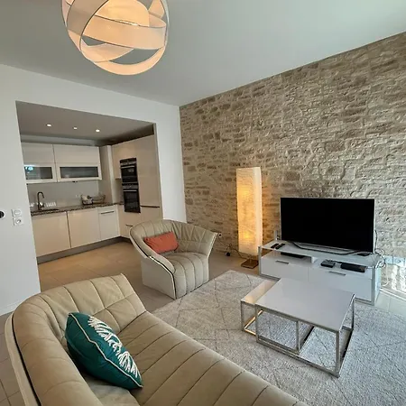 Superb For 4 Sea View & Terrace Private Parking Апартаменты *