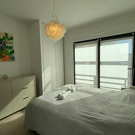 Appartement Superbe 4 Pers Vue Mer&terrasse Parking Privé Remparts Antibes